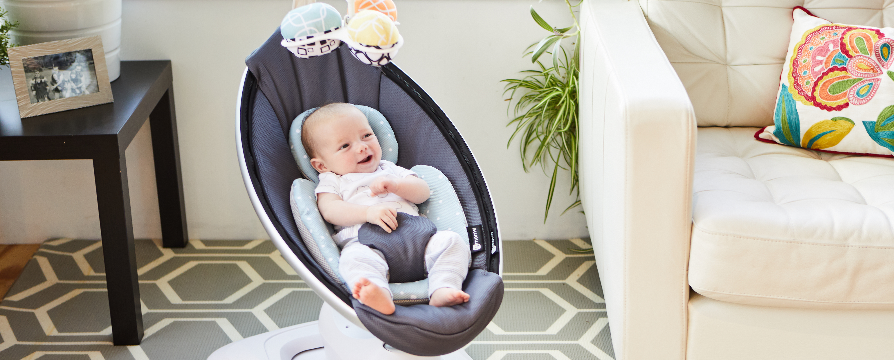 Bluetooth enabled online baby swing
