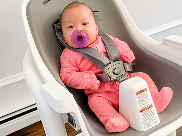 Baby in 4moms Connect High Chair