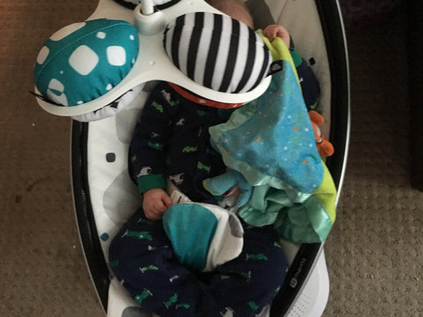 4moms cares helps babies