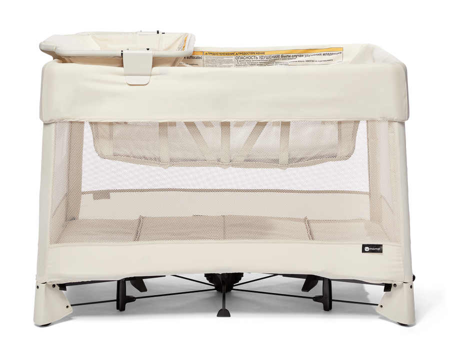 breeze® plus Playard